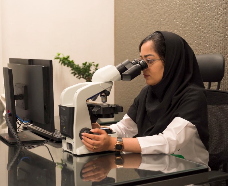 سرکارخانم دکتر اناهیتا علیزاده